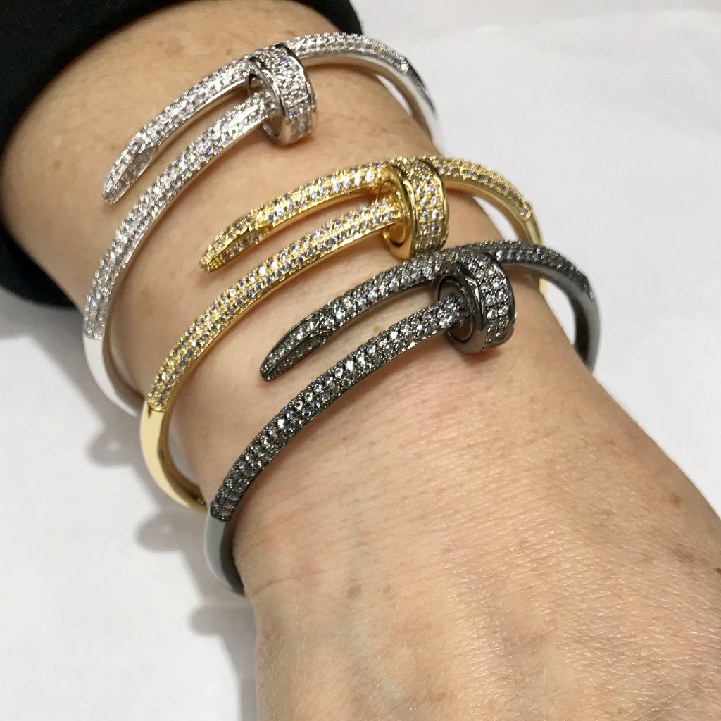 Fashion Silver Plated Magnetic Cz Nail Head Bangle
